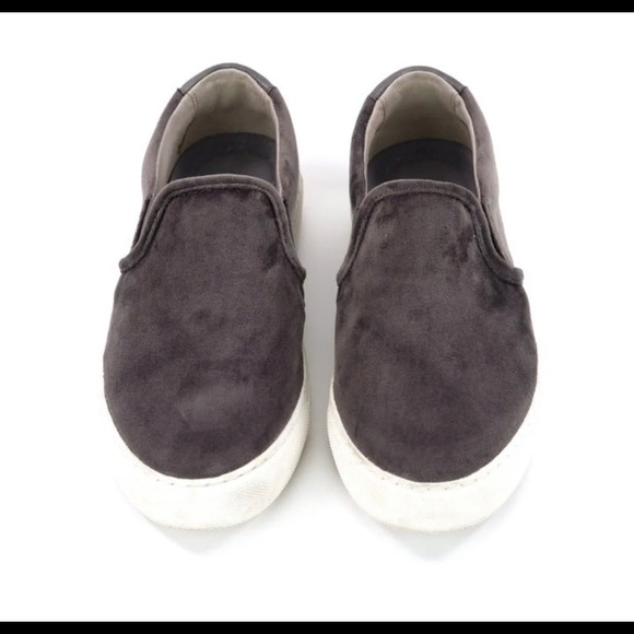 Skechers casual slip on sneakers - Picture 3 of 11